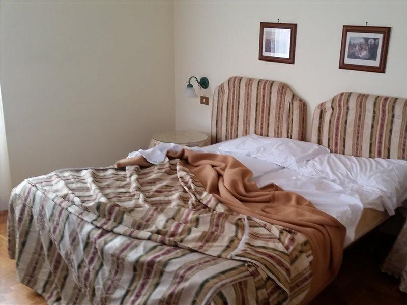 Tk Hotel - Ex Ares San Giovanni La Punta Εξωτερικό φωτογραφία