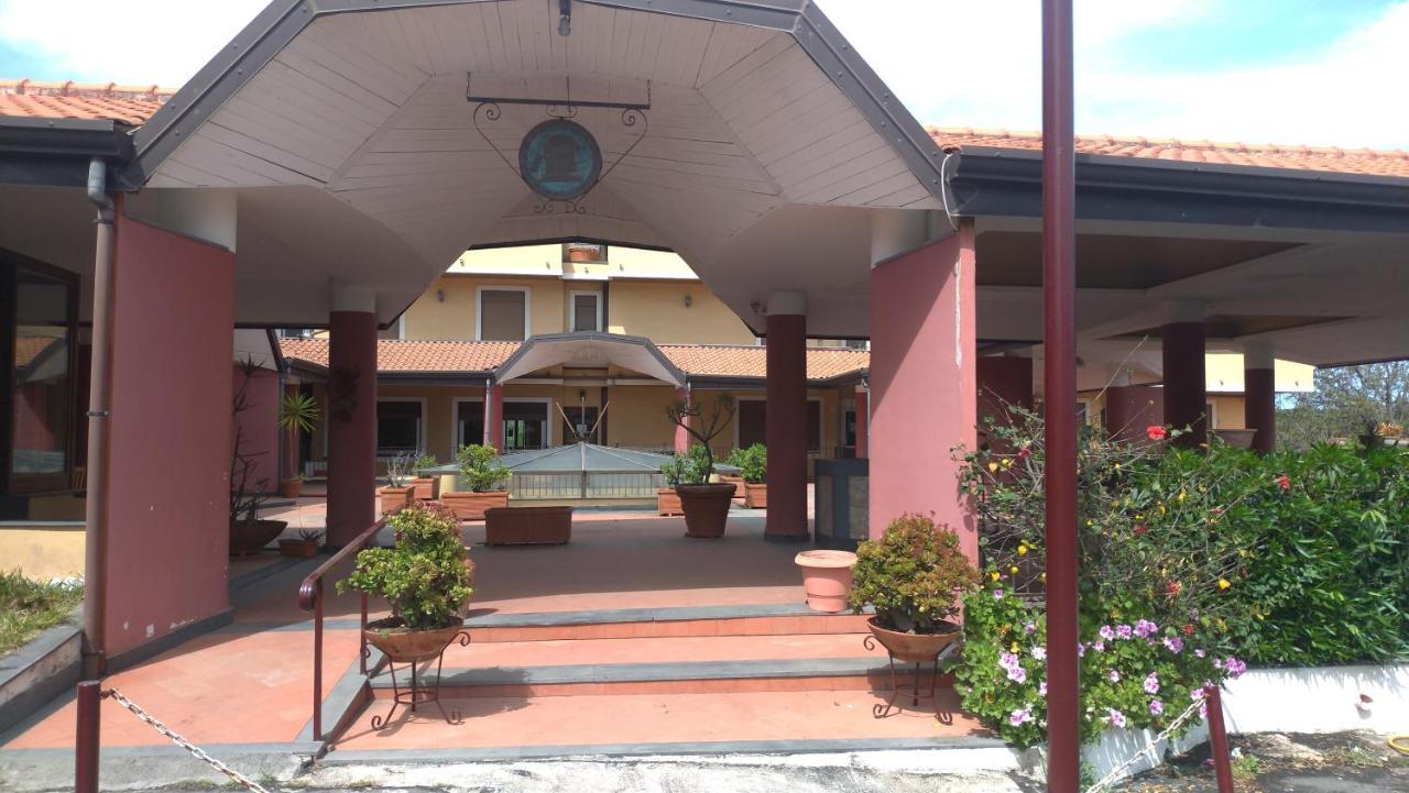 Tk Hotel - Ex Ares San Giovanni La Punta Εξωτερικό φωτογραφία