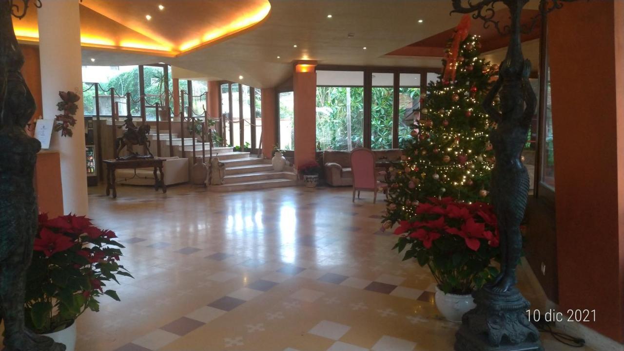Tk Hotel - Ex Ares San Giovanni La Punta Εξωτερικό φωτογραφία
