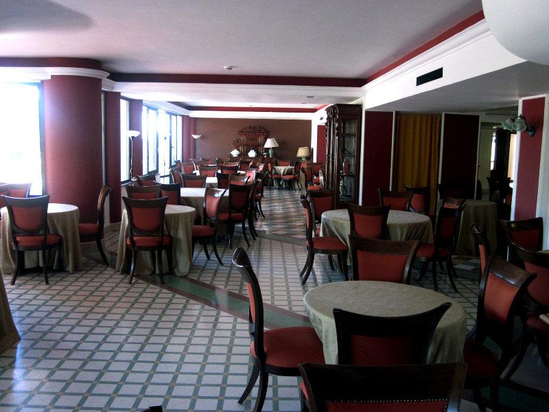 Tk Hotel - Ex Ares San Giovanni La Punta Εξωτερικό φωτογραφία