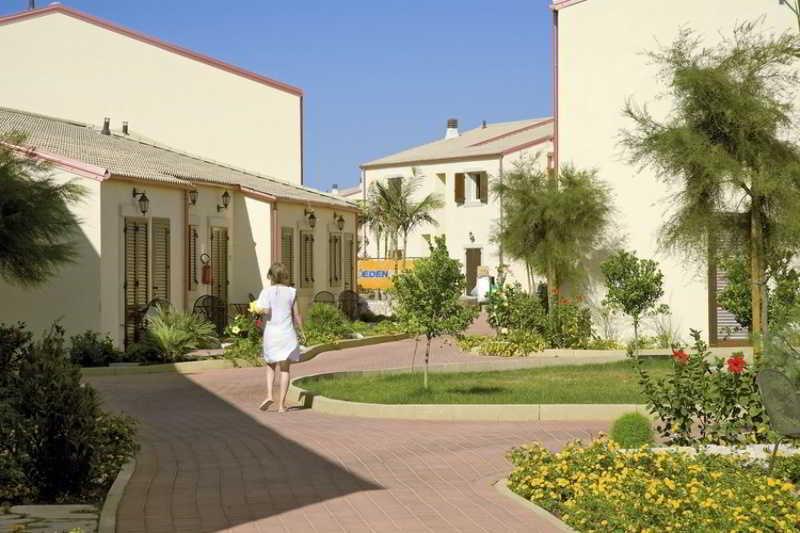 Tk Hotel - Ex Ares San Giovanni La Punta Εξωτερικό φωτογραφία